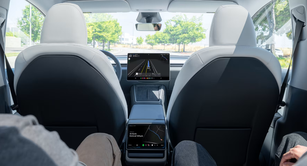หน่วยงานกำกับดูแลสหรัฐสอบสวนเหตุ Tesla พุ่งชนบ้านพักอาศัยจนมีผู้เสียชีวิต
