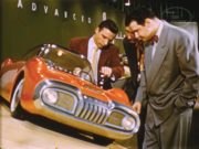 ความฝันมาก่อน แล้วค่อยถึงรถยนต์ ในภาพยนตร์สั้นปี 1952 ที่มองดูการออกแบบของฟอร์ด: สิ่งที่กำลังสตรีม
